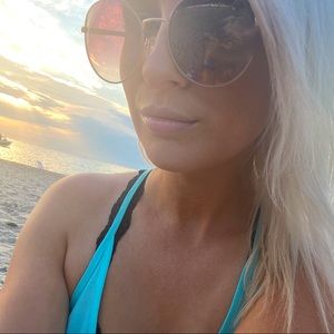 Meet your Posher, Tanya